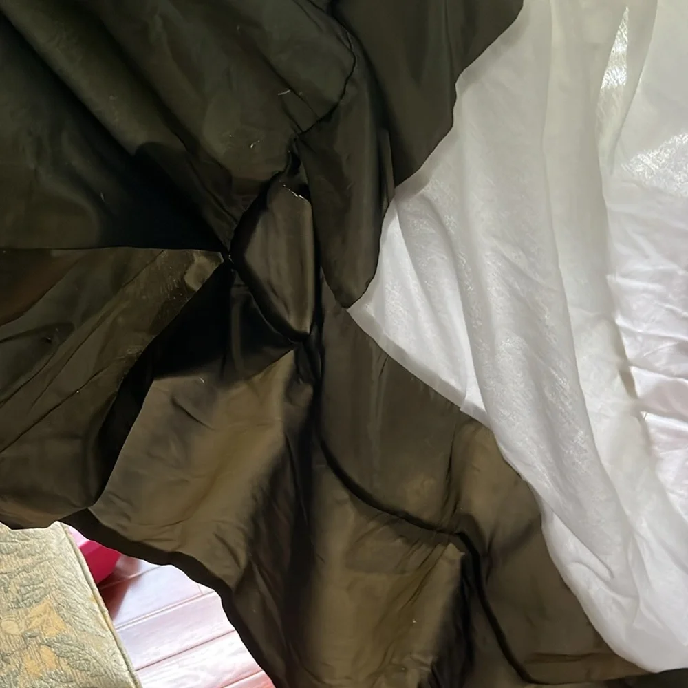 Full size Bed  skirt